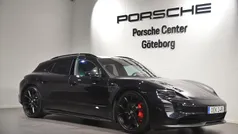 Begagnad 2022 Porsche Taycan GTS Sport Turismo Sedan | 899 000 kr