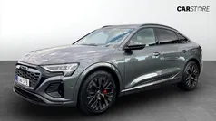 Grå Begagnad 2024 Audi Q8 e-tron S-Line SUV | 799 900 kr