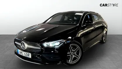 Begagnad Mercedes CLA250e Shooting Brake AMG line 218 HK (160 kW) 2022 Svart Kombi