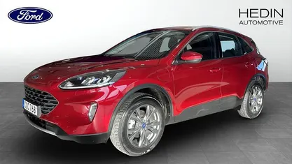 Begagnad Ford Kuga Titanium 224 HK (164 kW) 2023 Röd SUV