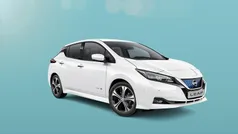 Begagnad 2023 Nissan Leaf Halvkombi | 154 900 kr (Superpris)
