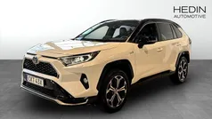 Vit (white) Begagnad 2021 Toyota RAV4 Hybrid Premium SUV | 389 900 kr (Bra pris)