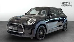 Begagnad 2022 Mini Cooper SE Halvkombi | 228 700 kr (Marknadspris)