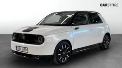 Vit (white) Begagnad 2020 Honda e Halvkombi | 174 900 kr (Bra pris)