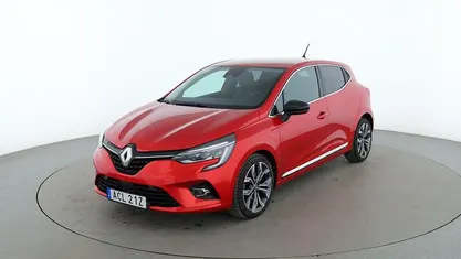 Röd Begagnad 2019 Renault Clio IV Intens | 153 000 kr (Marknadspris)