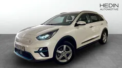 Vit (white) Begagnad 2021 Kia e-Niro 2 SUV | 284 900 kr (Marknadspris)