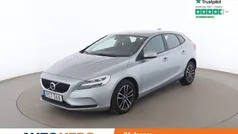 Silver Begagnad 2016 Volvo V40 Momentum Kombi | 127 000 kr (Marknadspris)