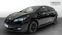 Begagnad 2022 Nissan Leaf N-Connecta Halvkombi | 184 900 kr (Marknadspris)