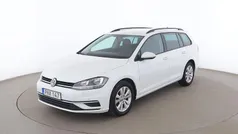 Vit Begagnad 2017 VW Golf VII Kombi | 135 000 kr (Marknadspris)