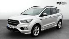 Ljusgrå (grey) Begagnad 2018 Ford Kuga ST-Line SUV | 179 900 kr (Marknadspris)