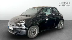 Svart (black) Begagnad 2022 Fiat 500e Icon Halvkombi | 189 900 kr (Marknadspris)