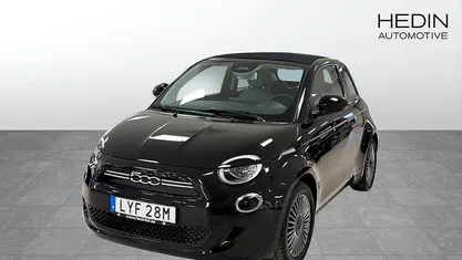 Svart Begagnad 2022 Fiat 500e Icon Cab | 189 900 kr (Superpris)
