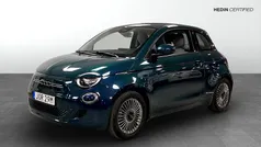 Grön (green) Begagnad 2022 Fiat 500e Icon Halvkombi | 199 900 kr (Marknadspris)
