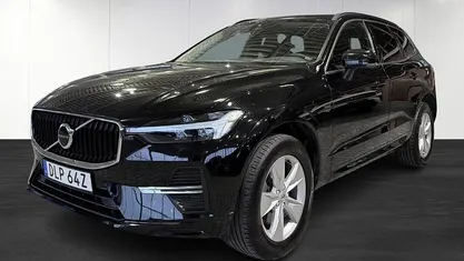 Begagnad Volvo XC60 Momentum 197 HK (144 kW) 2021 Svart SUV