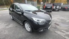 Svart Begagnad 2018 Renault Kadjar LIMITED SUV | 139 900 kr (Marknadspris)
