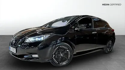 Begagnad 2023 Nissan Leaf N-Connecta Halvkombi | 204 900 kr (Marknadspris)