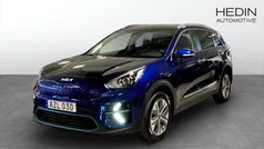 Blå (blue) Begagnad 2022 Kia e-Niro 2 SUV | 269 900 kr (Marknadspris)