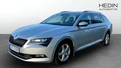 Silver Begagnad 2018 Skoda Superb Kombi | 259 900 kr (Marknadspris)