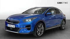 Blå Begagnad 2022 Kia XCeed Advance SUV | 239 900 kr (Marknadspris)