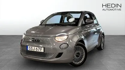 Begagnad Fiat 500e Icon 86 kW (118 HK) 2022 Grå Halvkombi