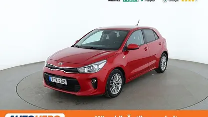 Röd Begagnad 2017 Kia Rio Attract Halvkombi | 98 000 kr (Bra pris)