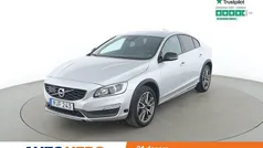 Silver Begagnad 2015 Volvo S60 CC Summum Sedan | 229 000 kr (Bra pris)