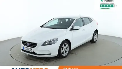 Begagnad 2015 Volvo V40 Momentum Kombi | 131 000 kr (Marknadspris)