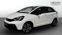 Vit (white) Ny 2024 Honda Jazz Advance Halvkombi | 299 000 kr (Bra pris)