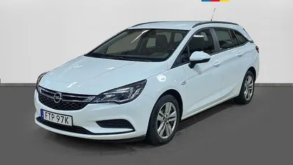 Begagnad Opel Astra Enjoy 105 HK (77 kW) 2019 Vit Kombi