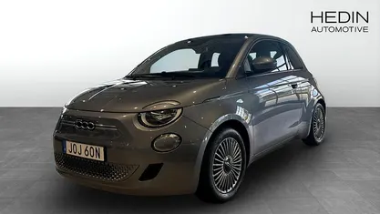 Begagnad Fiat 500e Icon 86 kW (118 HK) 2022 Halvkombi