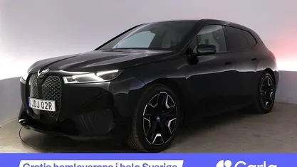 Svart Begagnad 2023 BMW iX Sport Line SUV | 557 990 kr (Marknadspris)