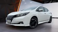 Vit Begagnad 2022 Nissan Leaf Acenta Halvkombi | 170 900 kr (Marknadspris)