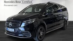 Begagnad 2024 Mercedes V300 AMG line Minibuss | 989 900 kr