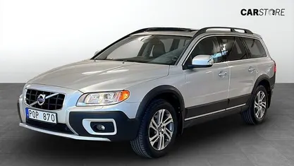 Grå Begagnad 2013 Volvo XC70 Momentum Kombi | 169 900 kr (Marknadspris)