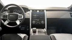 Land Rover Discovery 5