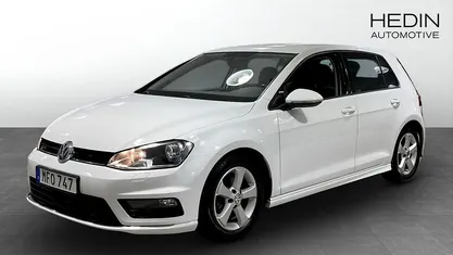 Begagnad VW Golf VII 110 HK (80 kW) 2016 Vit Halvkombi