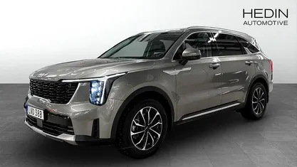 Begagnad 2024 Kia Sorento Advance SUV | 539 900 kr (Marknadspris)