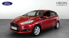 Röd (red) Begagnad 2016 Ford Fiesta Halvkombi | 94 900 kr (Lite dyr)