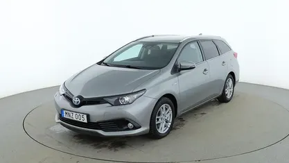Grå Begagnad 2018 Toyota Auris Touring Sports Comfort Kombi | 166 000 kr (Marknadspris)