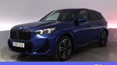 Blå Begagnad 2023 BMW iX1 M Sport SUV | 493 900 kr (Marknadspris)