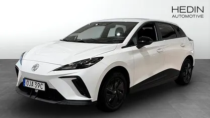Begagnad MG MG4 EV 125 kW (170 HK) 2023 Vit (white) Halvkombi