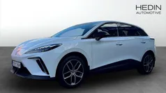 Vit (white) Begagnad 2023 MG MG4 EV Luxury Halvkombi | 334 900 kr (Bra pris)