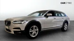 Begagnad 2019 Volvo V90 CC Momentum Kombi | 269 900 kr (Superpris)