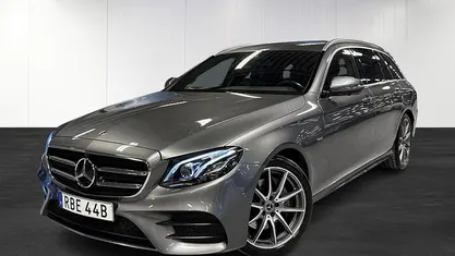 Begagnad Mercedes E220 AMG 194 HK (142 kW) 2020 Grå Kombi