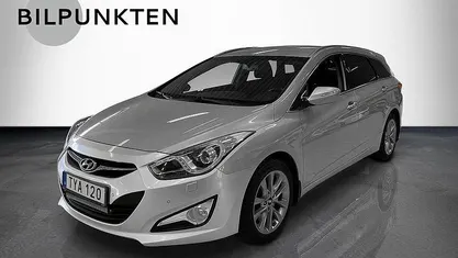 Begagnad Hyundai i40 292 HK (214 kW) 2014 Silver Kombi