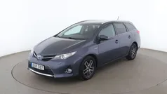 Mörkblå Begagnad 2014 Toyota Auris Touring Sports Kombi | 157 000 kr (Marknadspris)
