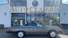 Grå metallic Begagnad 1987 Mercedes 560 Cab | 439 000 kr