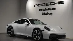Ljusröd (grey) Begagnad 2025 Porsche 911 Carrera Sportkupé | 1 699 000 kr (Dyr)