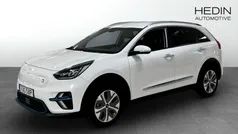 Vit (white) Begagnad 2022 Kia e-Niro Advance SUV | 289 900 kr (Marknadspris)