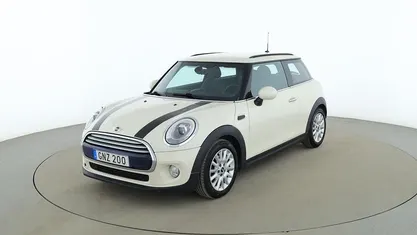 Begagnad 2014 Mini Cooper D Halvkombi | 132 000 kr (Marknadspris)